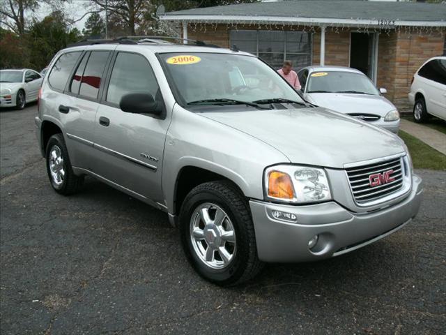 GMC Envoy 2006 photo 3