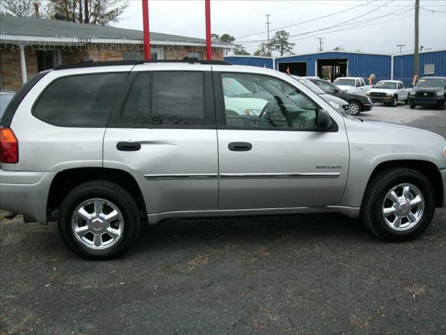 GMC Envoy 2006 photo 4