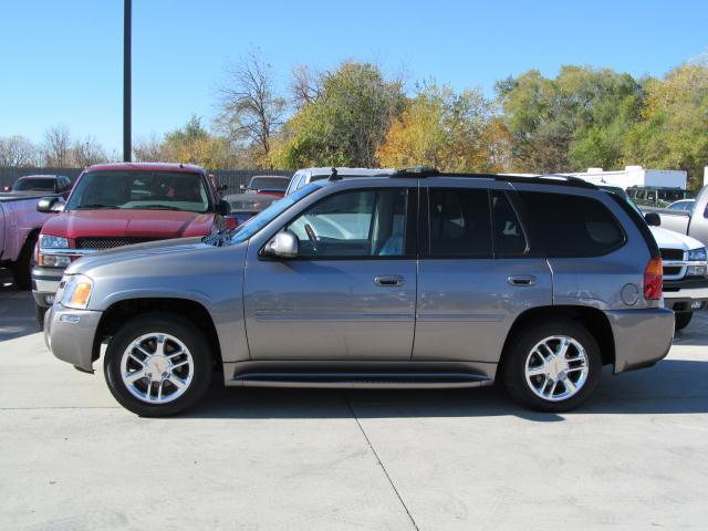 GMC Envoy 2006 photo 3