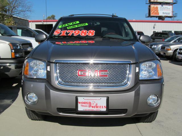 GMC Envoy 2006 photo 4