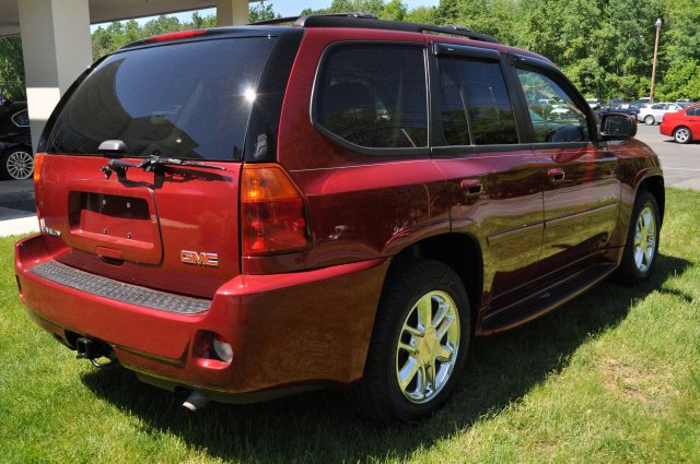 GMC Envoy 2006 photo 29