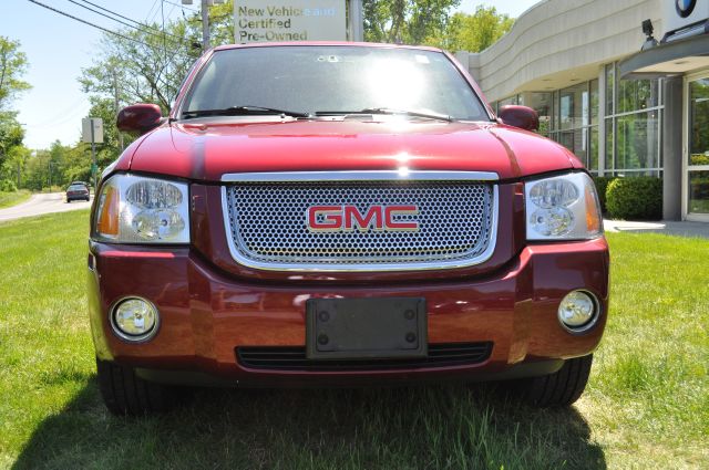 GMC Envoy 2006 photo 30