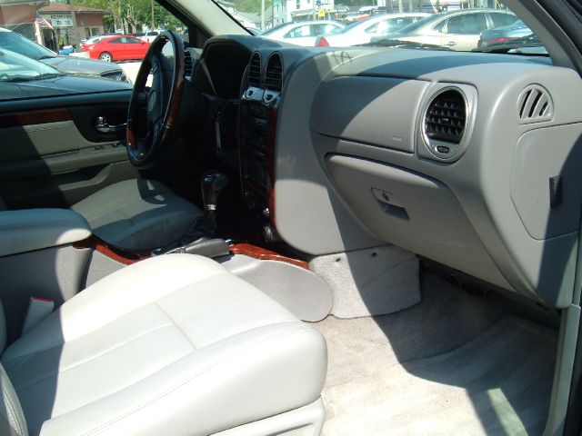 GMC Envoy 2006 photo 1