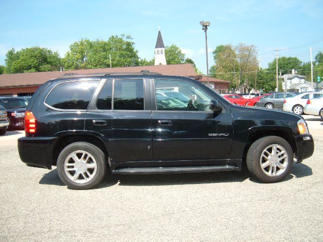 GMC Envoy 2006 photo 5