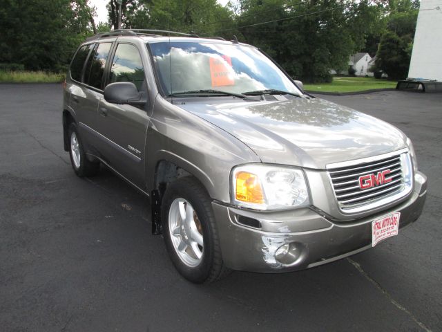 GMC Envoy 2006 photo 4