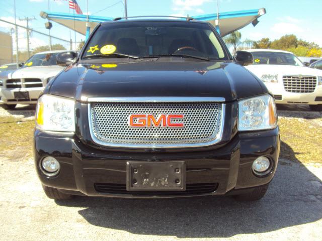 GMC Envoy 2006 photo 1