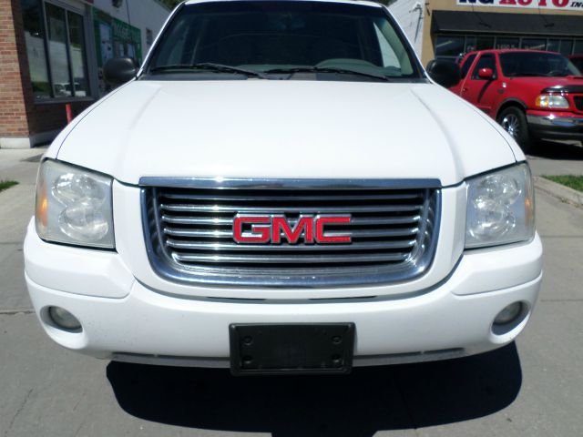 GMC Envoy 2006 photo 1