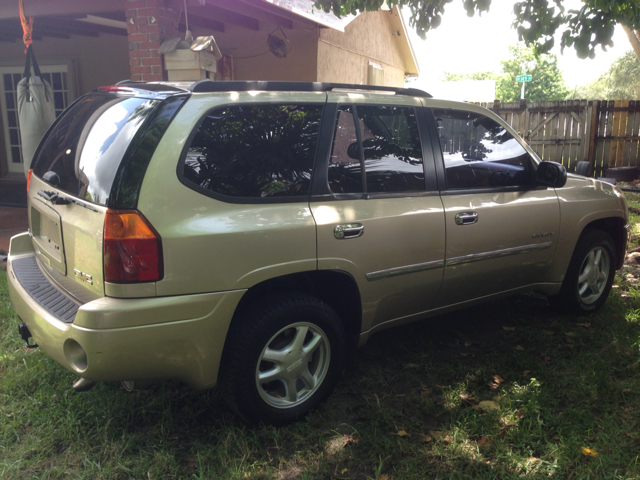 GMC Envoy 2006 photo 3