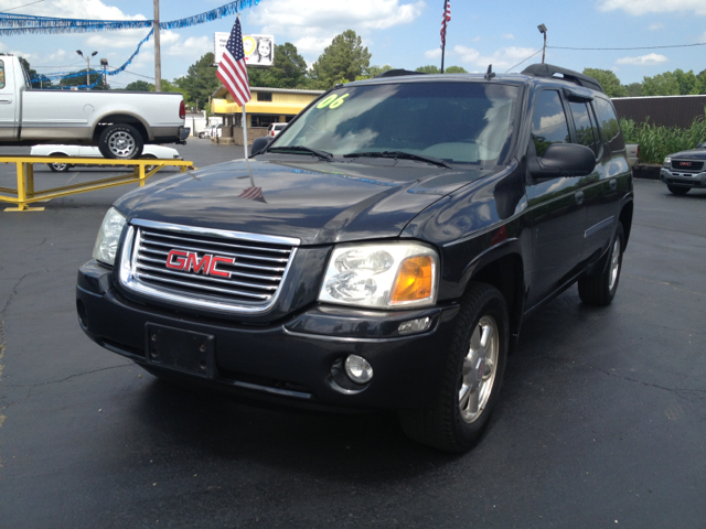 GMC Envoy LS 2500hd CREW CAB 4X4 Diesel SUV