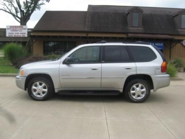 GMC Envoy 2006 photo 1