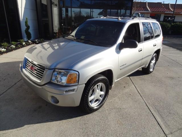 GMC Envoy 2006 photo 1