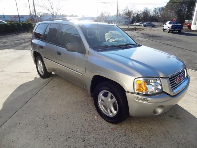 GMC Envoy 2006 photo 3