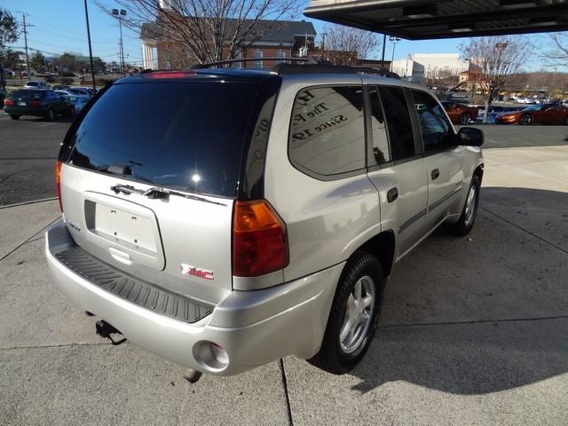 GMC Envoy 2006 photo 5