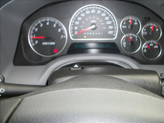 GMC Envoy 2006 photo 5