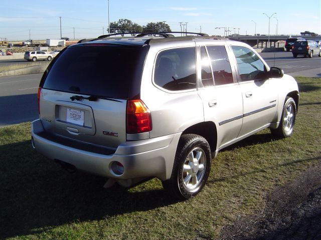 GMC Envoy 2006 photo 3