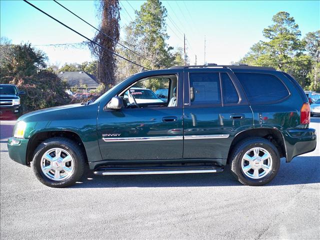 GMC Envoy 2006 photo 1