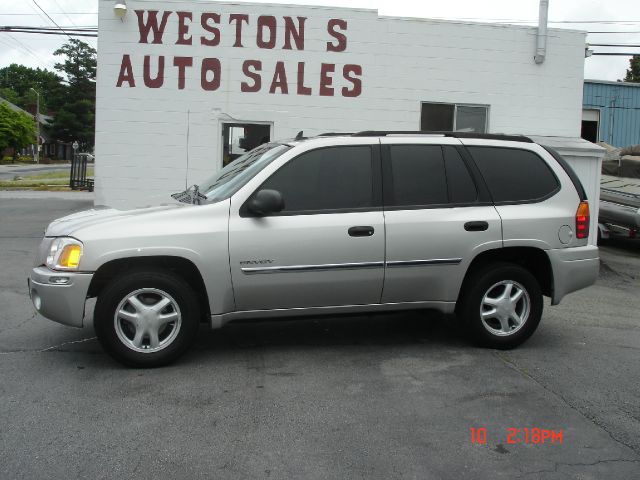 GMC Envoy 2006 photo 12