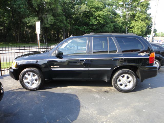 GMC Envoy 2006 photo 3