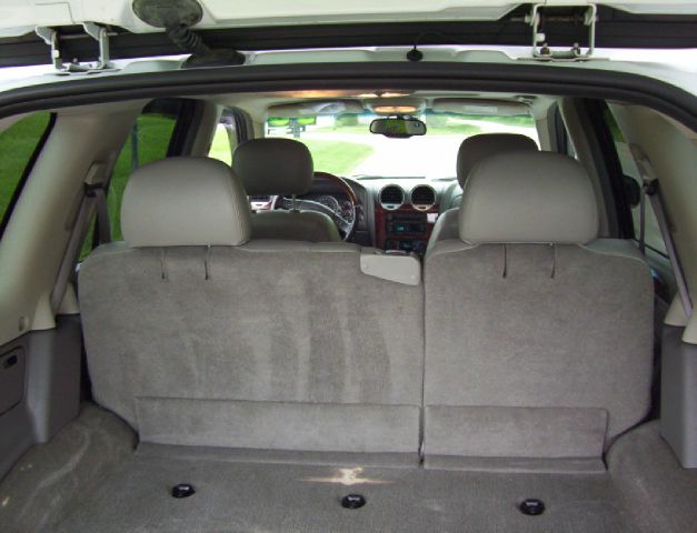 GMC Envoy 2006 photo 9