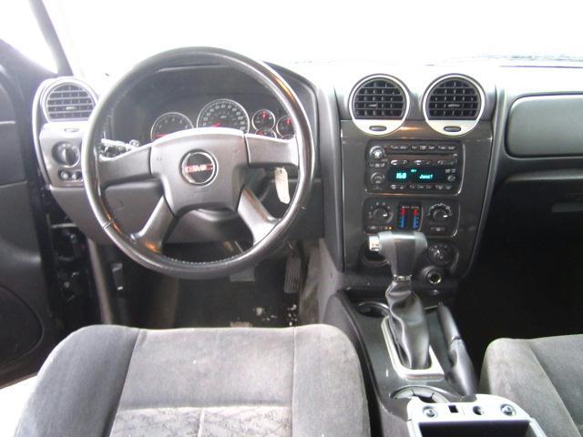 GMC Envoy 2006 photo 3