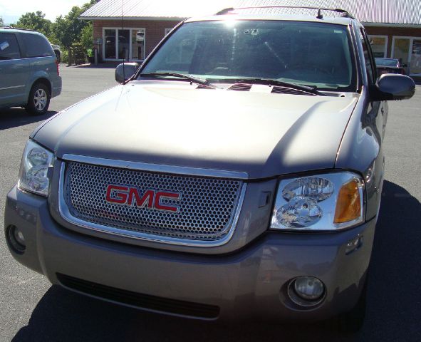 GMC Envoy 2006 photo 3