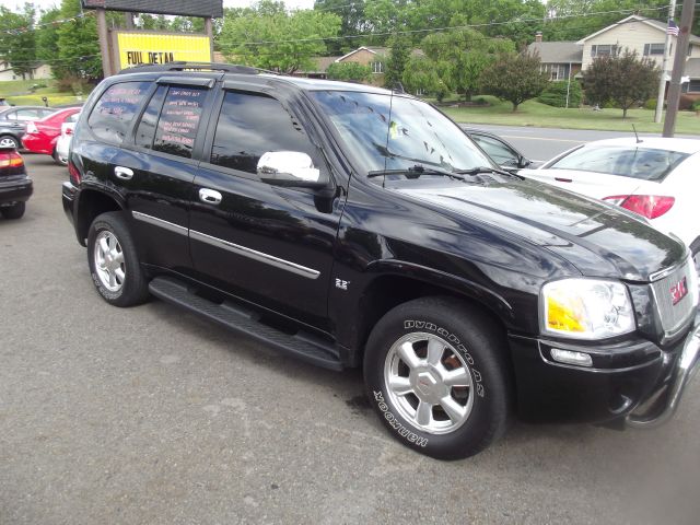 GMC Envoy 2007 photo 1