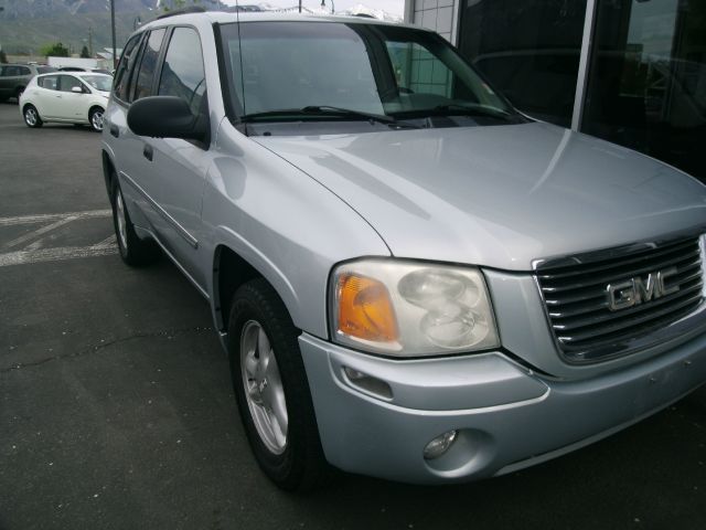 GMC Envoy 2007 photo 2