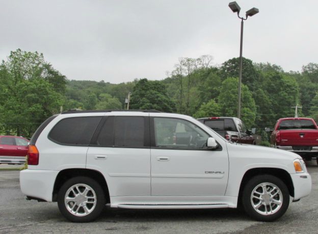 GMC Envoy 2007 photo 13