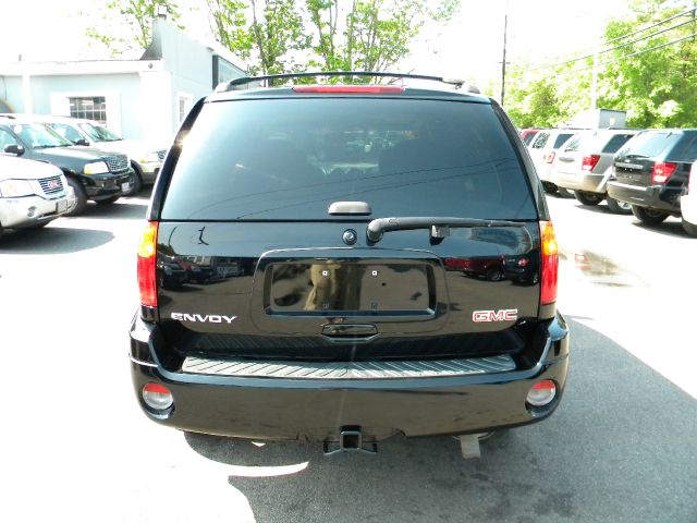 GMC Envoy 2007 photo 14