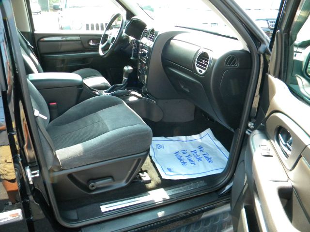 GMC Envoy 2007 photo 17