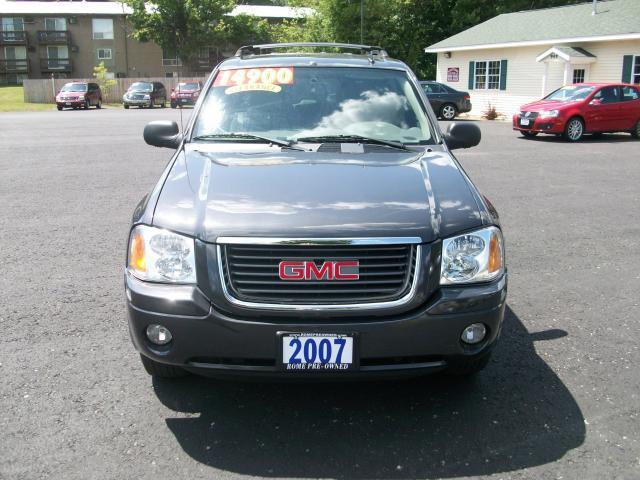 GMC Envoy 2007 photo 1