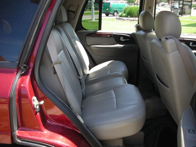 GMC Envoy 2007 photo 2