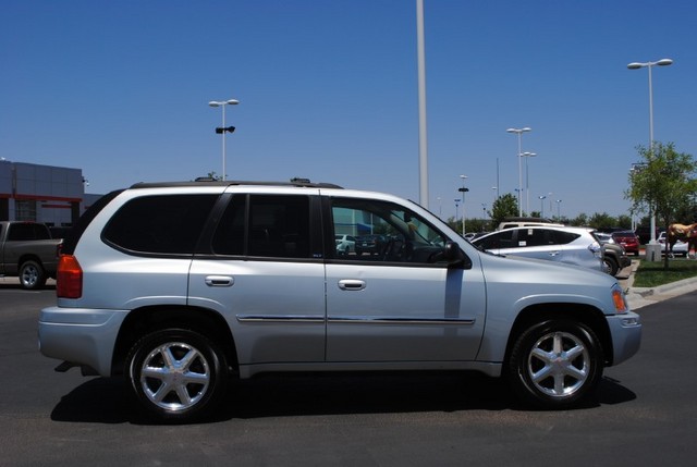 GMC Envoy 2008 photo 3