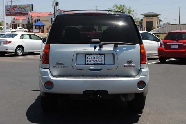 GMC Envoy 2008 photo 5