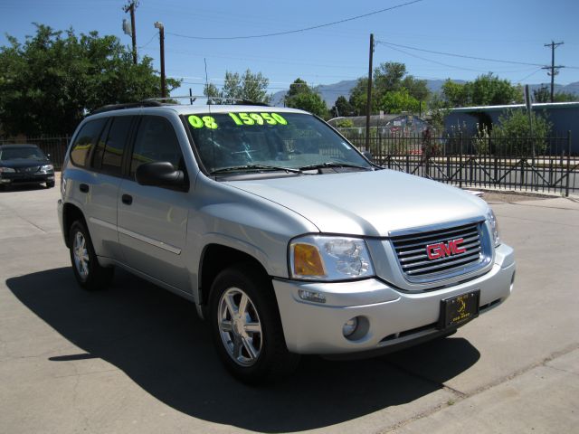 GMC Envoy 2008 photo 2