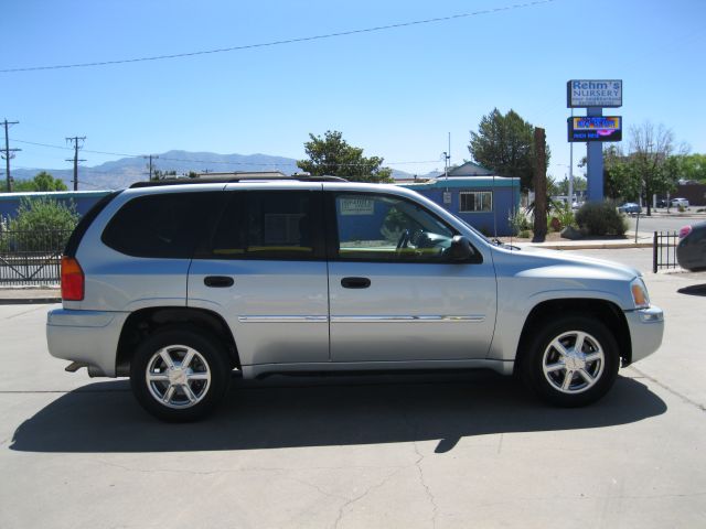 GMC Envoy 2008 photo 3