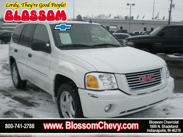 GMC Envoy CREW CAB SLT Sport Utility