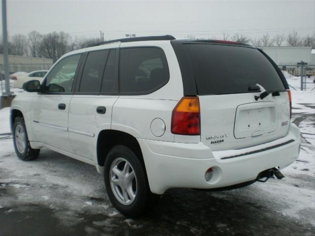 GMC Envoy 2008 photo 4