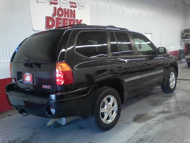 GMC Envoy 2008 photo 3