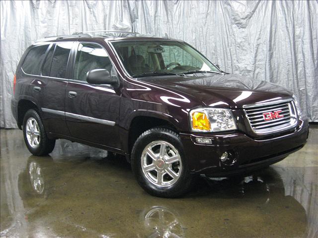 GMC Envoy 2008 photo 2