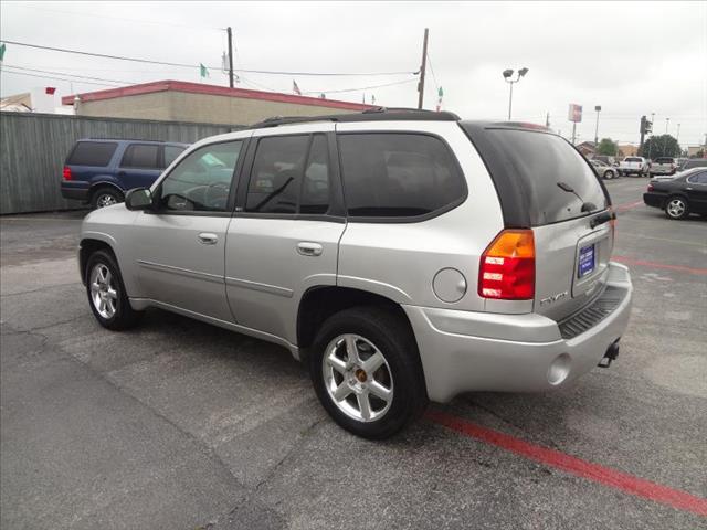 GMC Envoy 2008 photo 1