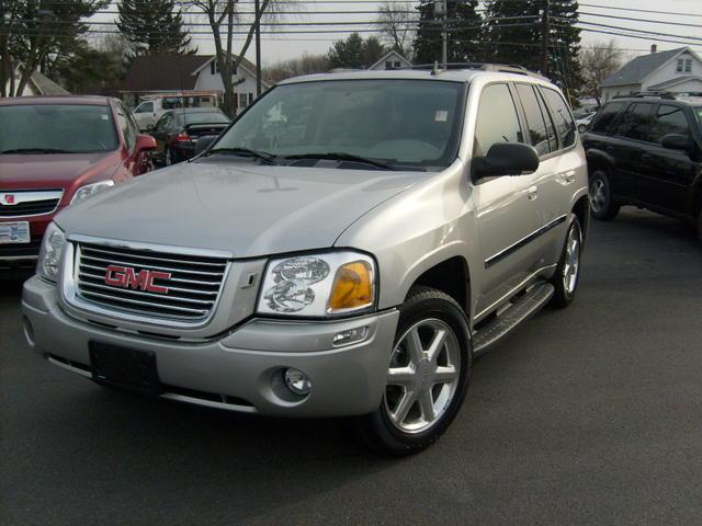 GMC Envoy SLT Sport Utility