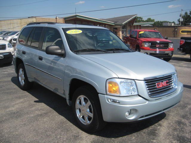 GMC Envoy 2008 photo 1