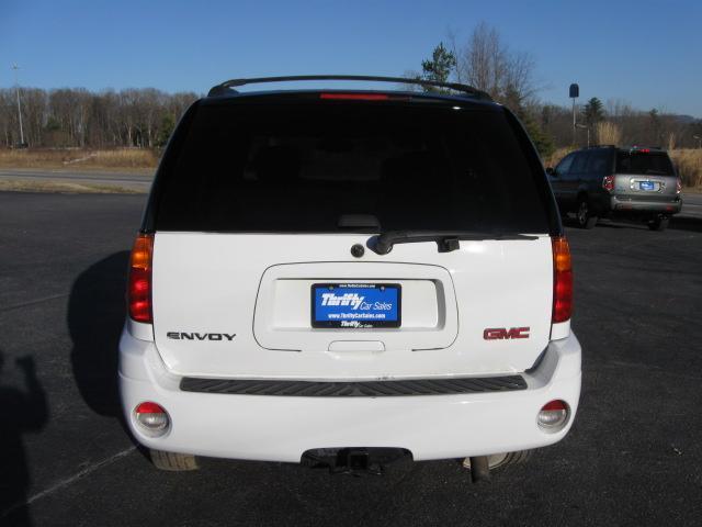 GMC Envoy 2008 photo 5