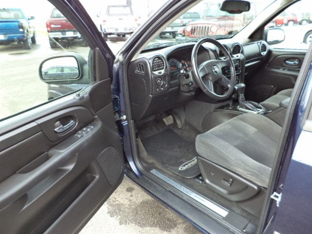 GMC Envoy 2008 photo 4