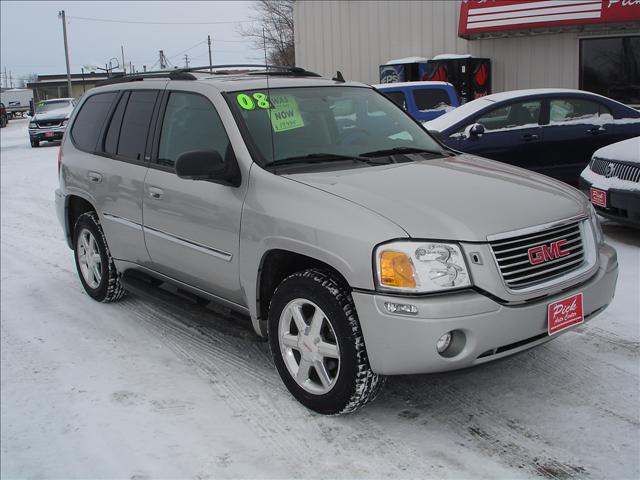 GMC Envoy 2008 photo 1