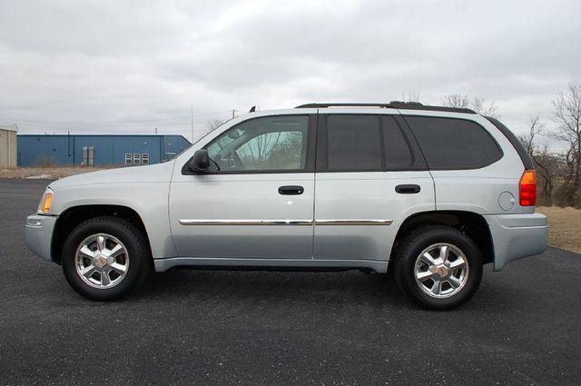 GMC Envoy 2008 photo 1