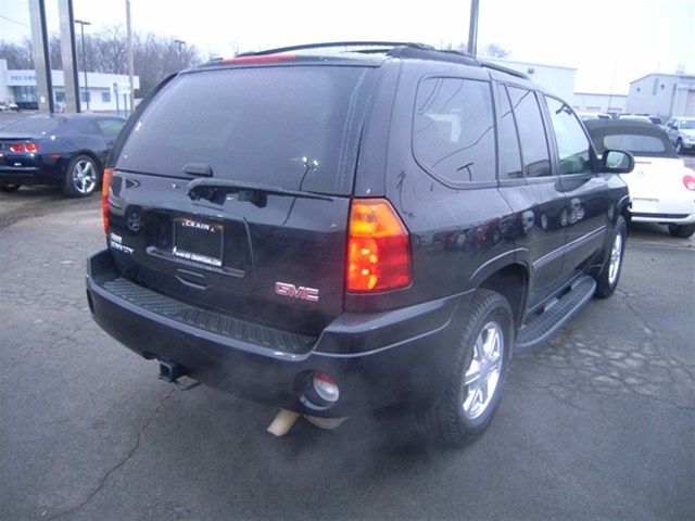 GMC Envoy 2008 photo 4