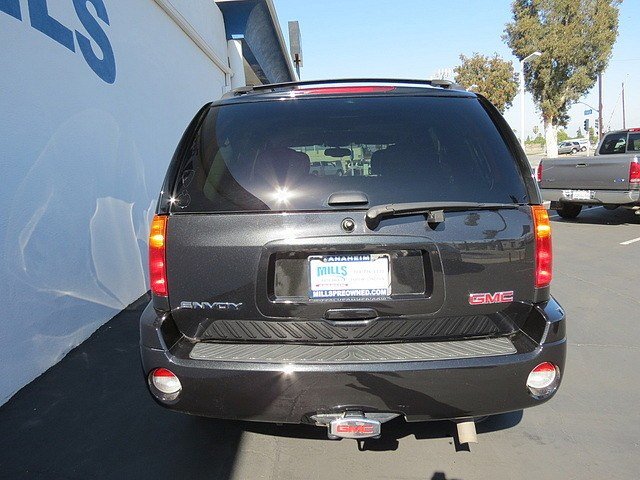 GMC Envoy 2008 photo 3