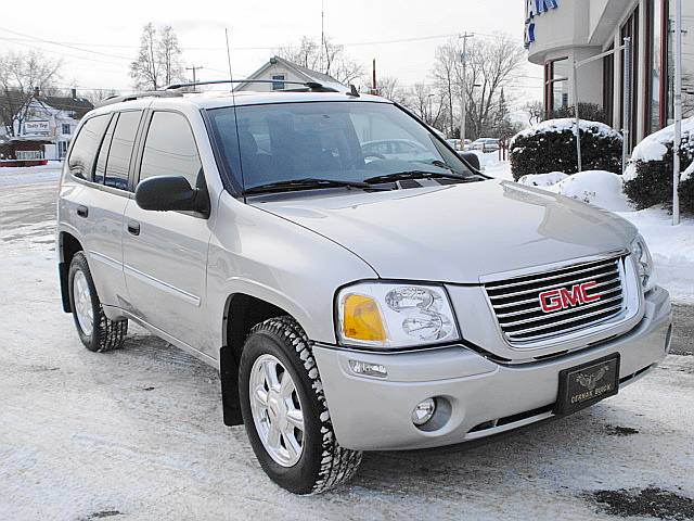 GMC Envoy 45 Sport Utility